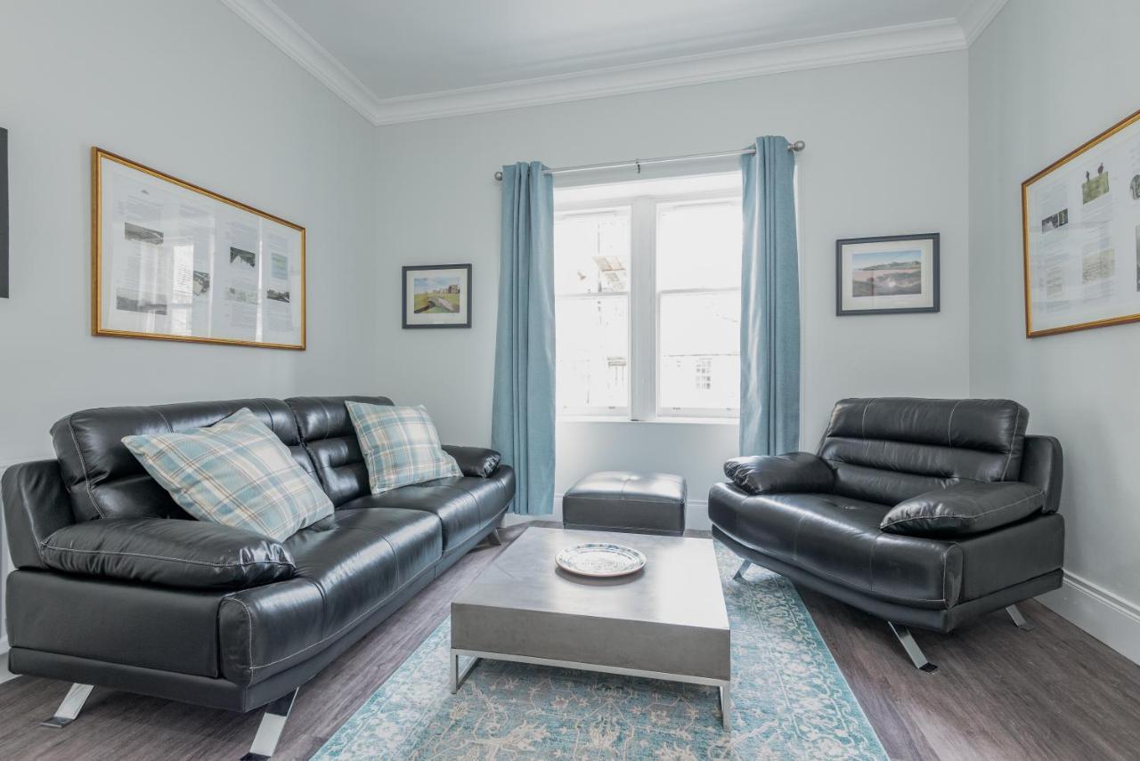 South Street Luxury Apartment * Central * Sleeps 4 セント・アンドルーズ エクステリア 写真